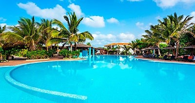 Hotel Melia Tortuga Beach Resort & Spa
